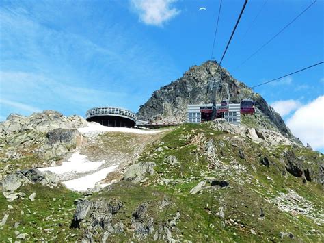 Gondelbahn Col Pradat • Bergbahn Bergstation.